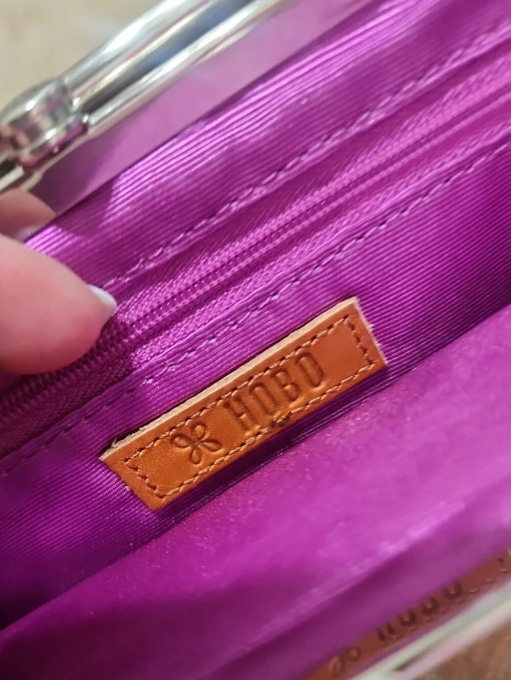 Hobo Magnetic Floral Print Clutch Fold Wallet Purple Multicolor Leather